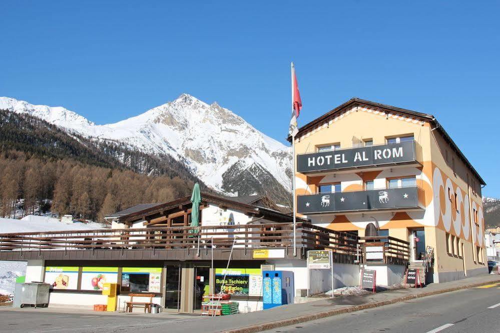 Hotel Al Rom Tschierv Exterior photo
